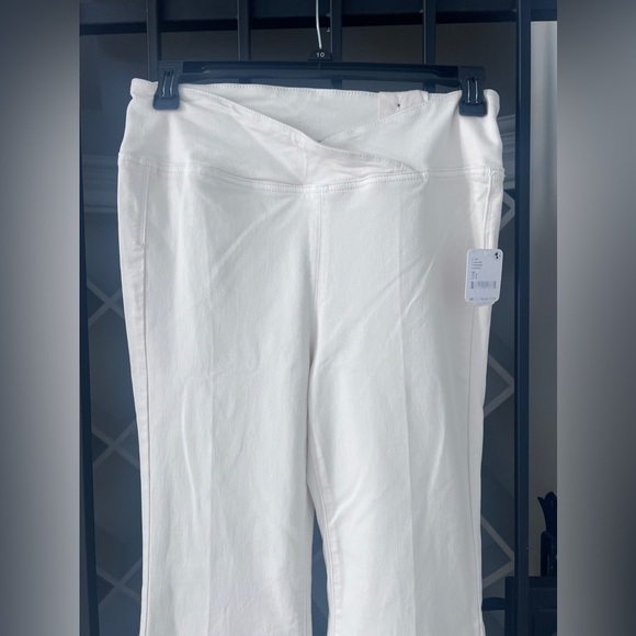 Free People We The Free Venice Beach Flare Jeans – Size 31 – NWT - Picture 3 of 6